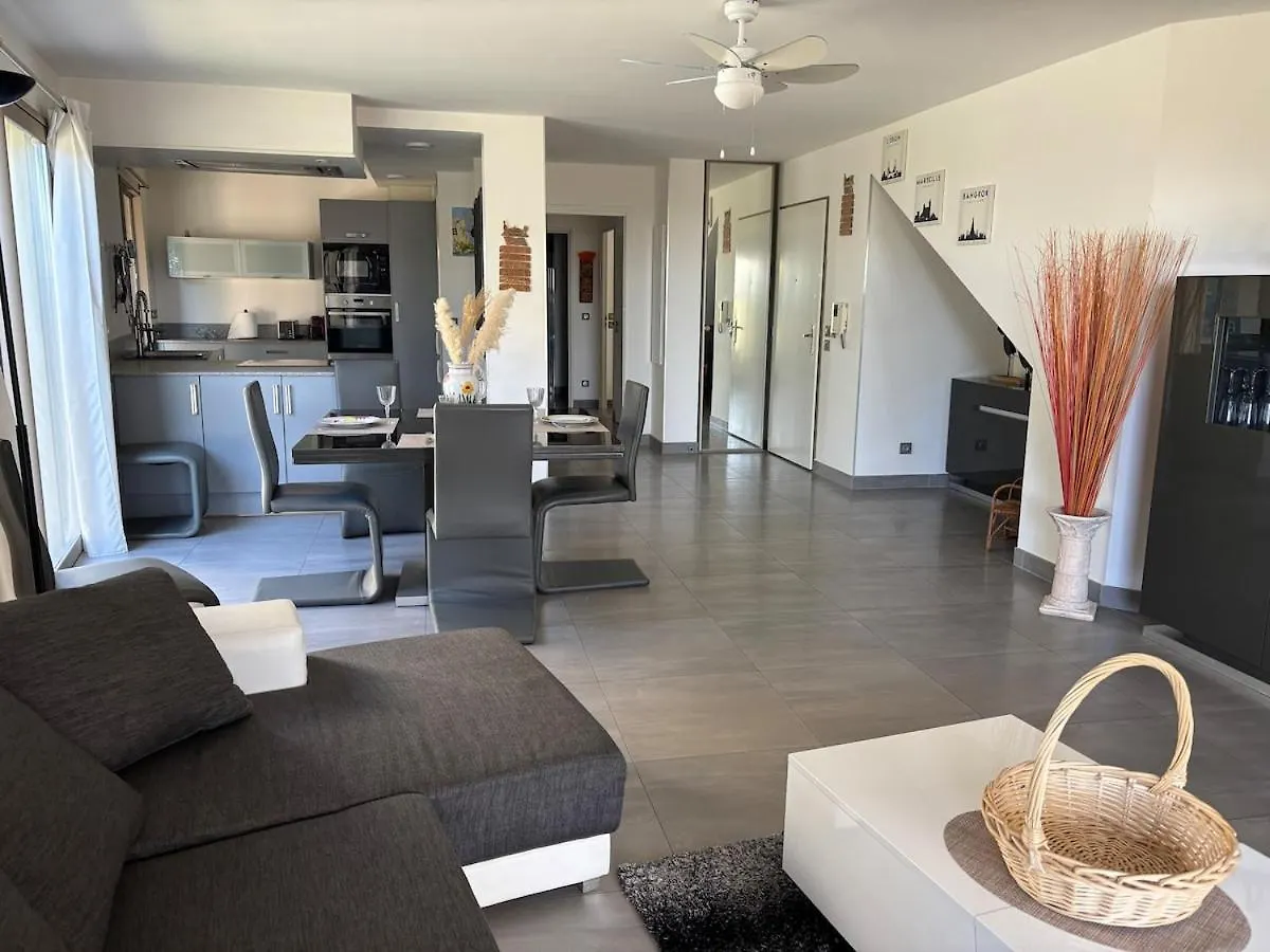 New Le Farniente Apartment Bandol France